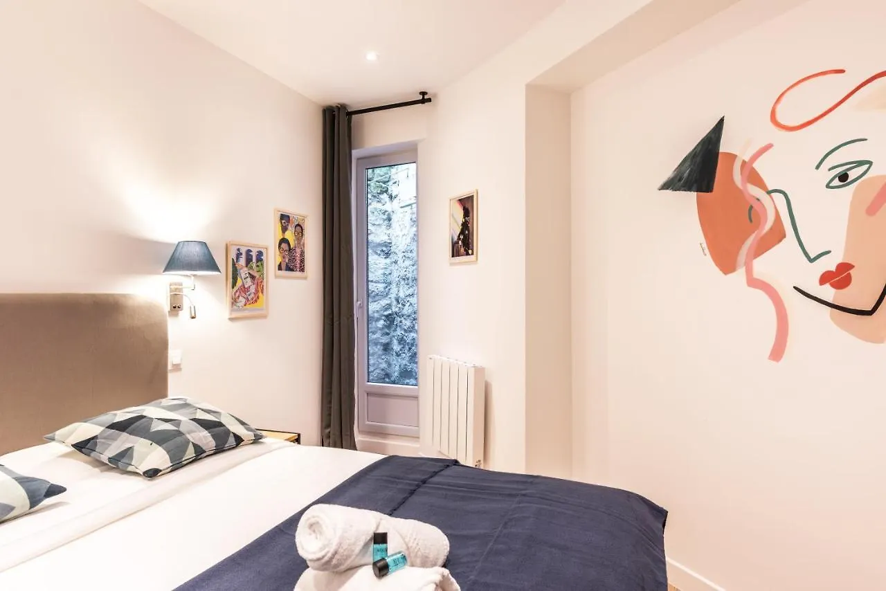 Design & New Loft In Heart Of شقة *