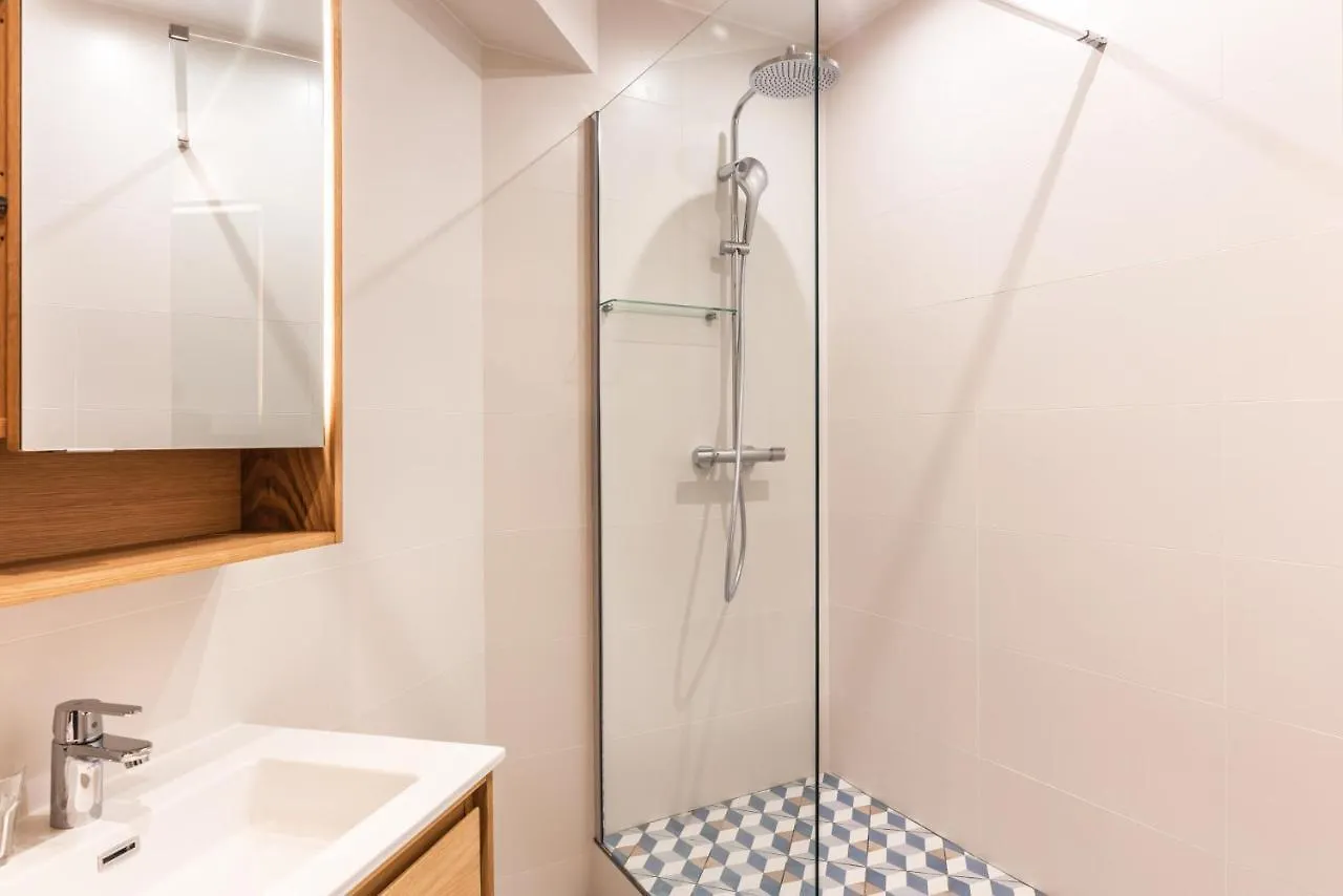 Design & New Loft In Heart Of باريس