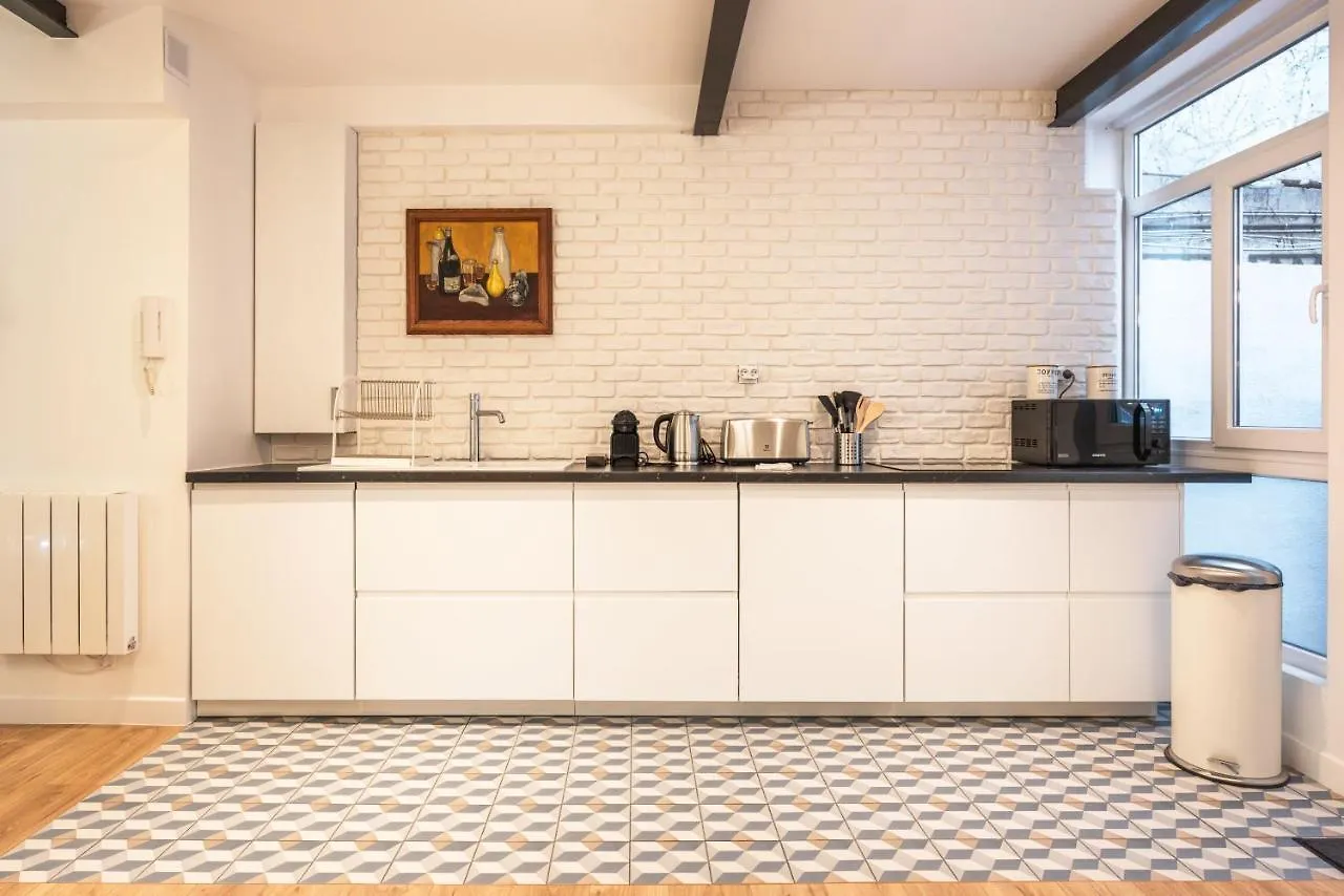 Design & New Loft In Heart Of * باريس