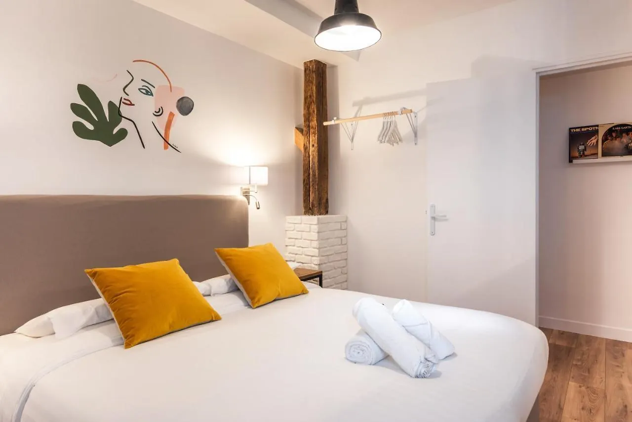 Apartment Design & New Loft In Heart Of