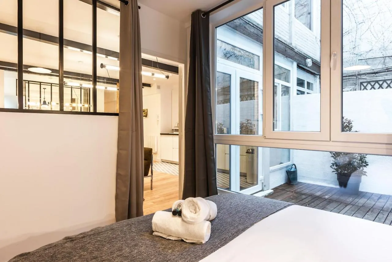 Lägenhet Design & New Loft In Heart Of
